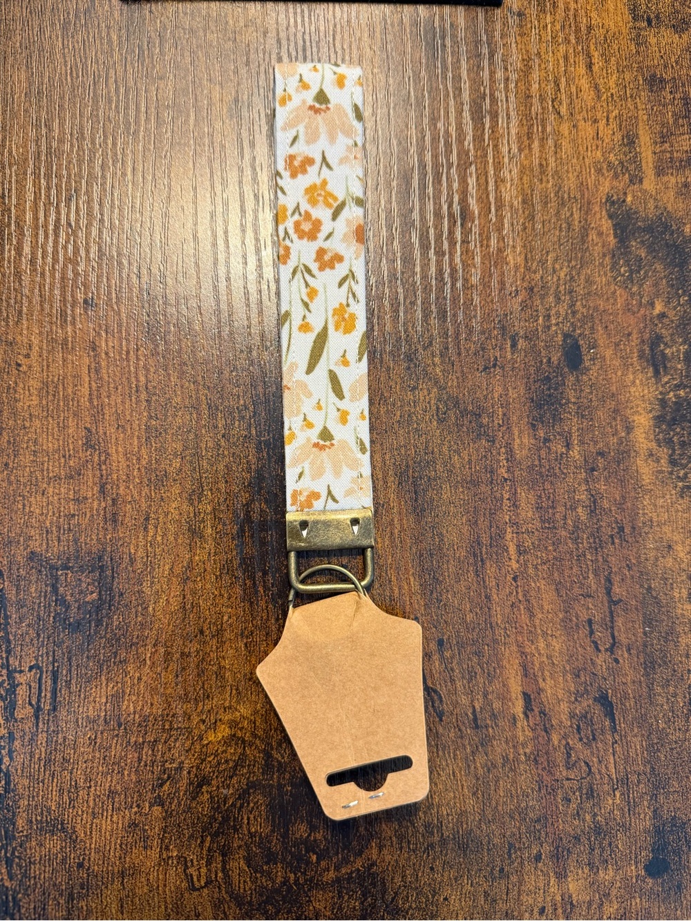 Floral Wristlet Keychain Strap - Peach & White